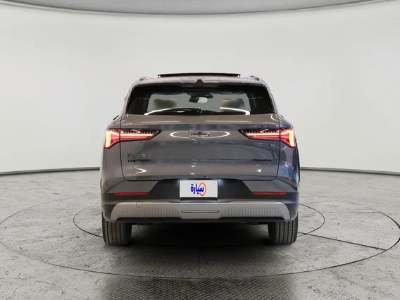 شفروليه كابتيفا PHEV Premier 2026 