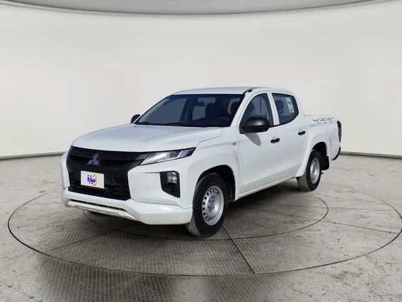 Mitsubishi L200 DC 4x2 2021 