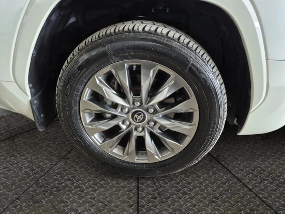 Toyota Land Cruiser VX 2023 دبل