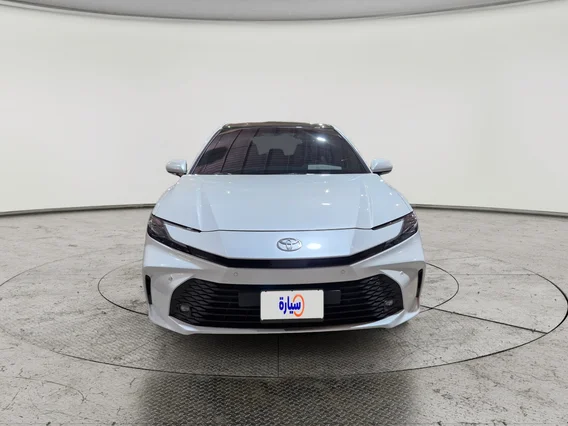 Toyota Camry  LE HEV 2025 