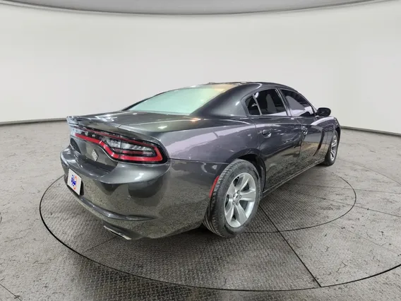 Dodge Charger SXT 2021 