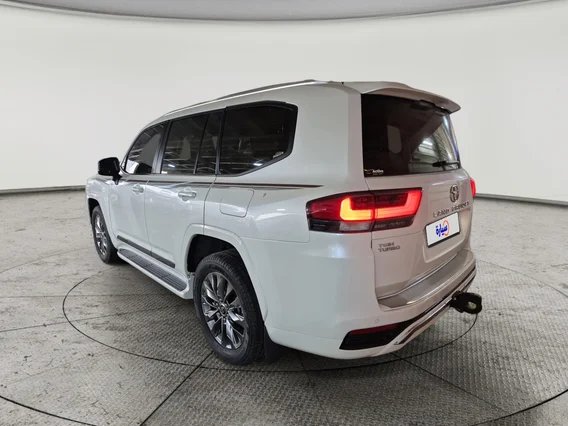 تويوتا لاندكروزر GXR3 2024 دبل