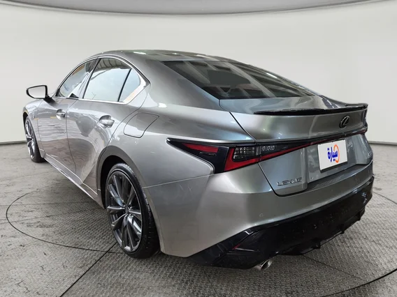 لكزس IS 350 F Sport 2022 