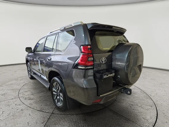 تويوتا برادو VX 2022 دبل