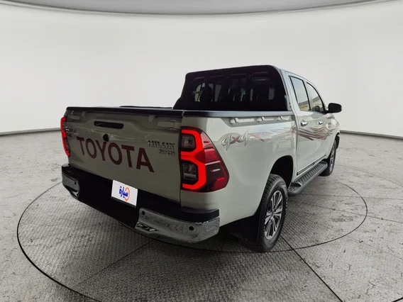 Toyota Hilux SGLX 4X4 AT DSL 2024 دبل