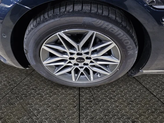 جينيسيس G80 PRESTIGE 2025 