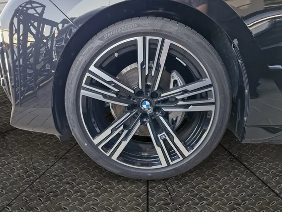 BMW 7 Series 735i A 11EH 2026 