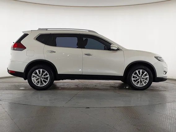 Nissan Xtrail S 5 Seats 2022 دبل