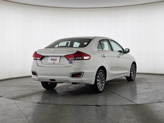 Suzuki Ciaz GLX 2023 