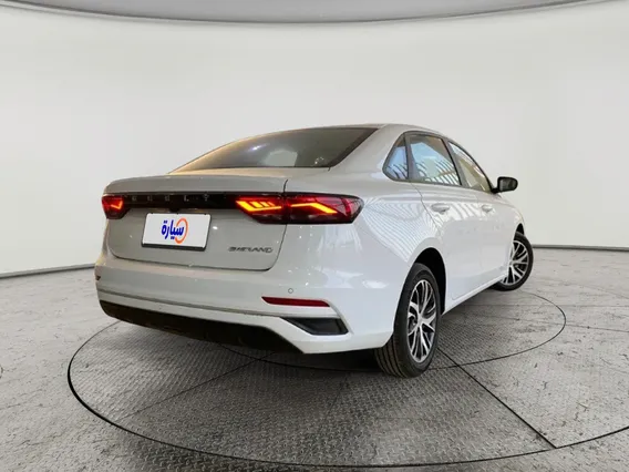 جيلي امجراند GS 2027 