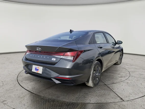 Hyundai Elantra Smart 2023 