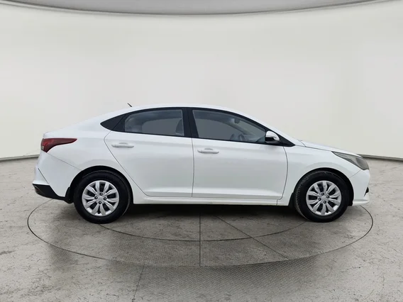 Hyundai Accent Smart 2021 