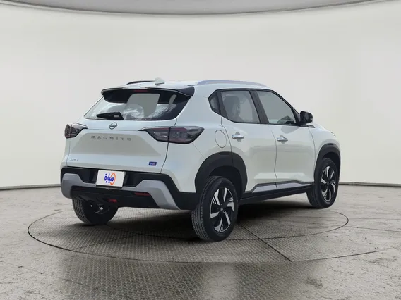 نيسان ماجنايت SV 2025 