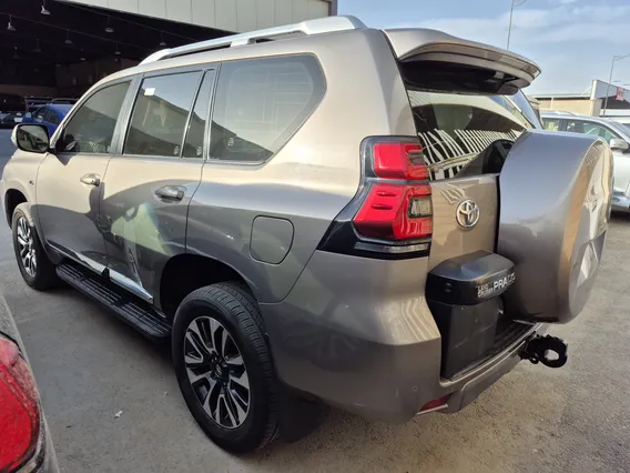 Toyota Prado TXL 2022 دبل