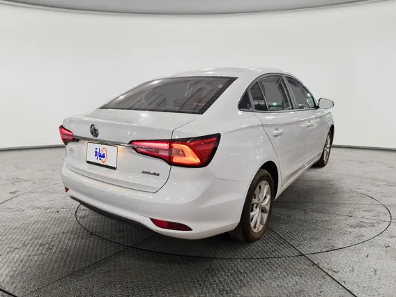 ام جي 5 STD 2023 