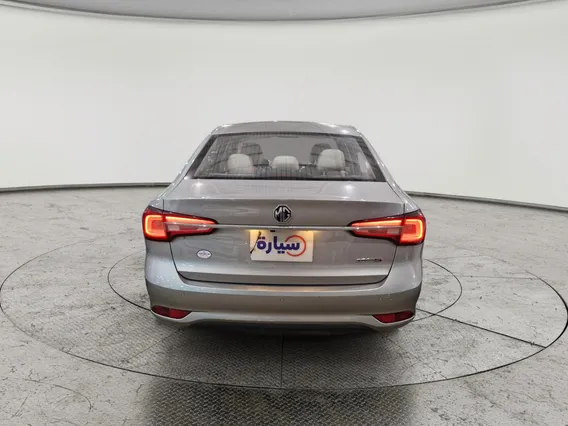 ام جي 5 COM 2022 