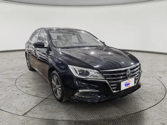 ام جي 5 LUX 2023 