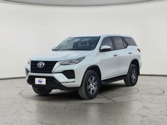 Toyota Fortuner GX 2024 
