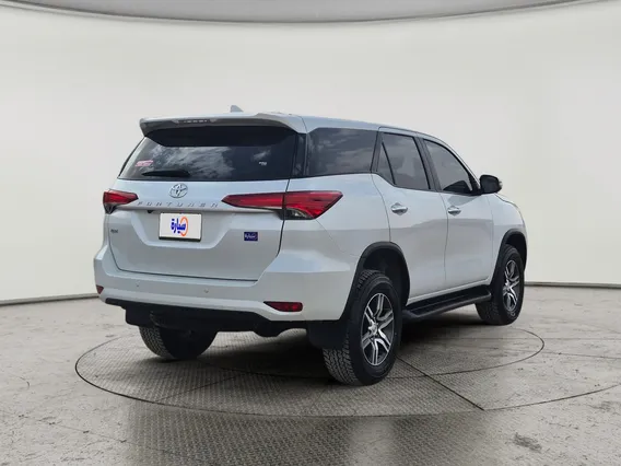 Toyota Fortuner GX 2024 