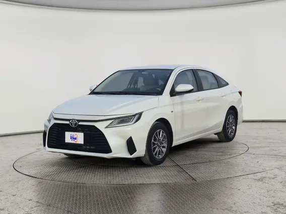 Toyota Yaris  Y 2024 