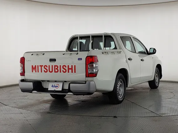 Mitsubishi L200 DC 4x2 Diesel 2021 