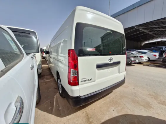 Toyota Haice بضاعة سقف عالي 2023 