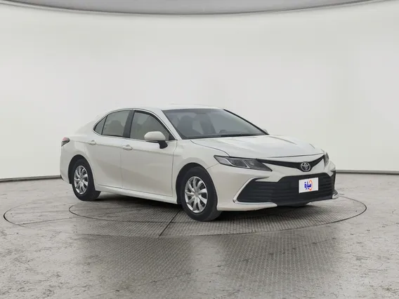 Toyota Camry  LE 2024 