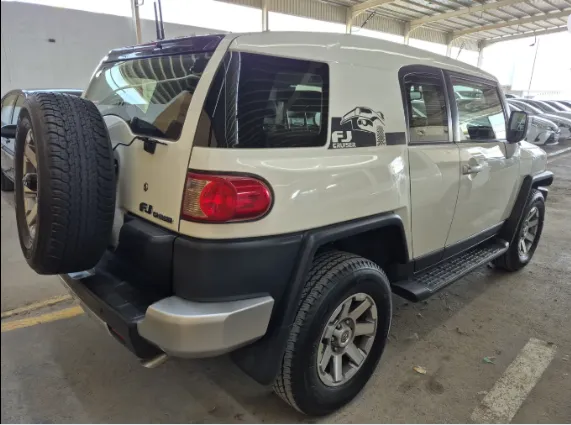 تويوتا اف جي FJ Cruiser 2022 دبل