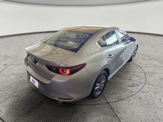 Mazda 3 Basic 2026 