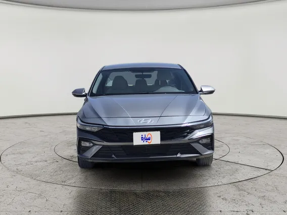 Hyundai Elantra Smart 2024 