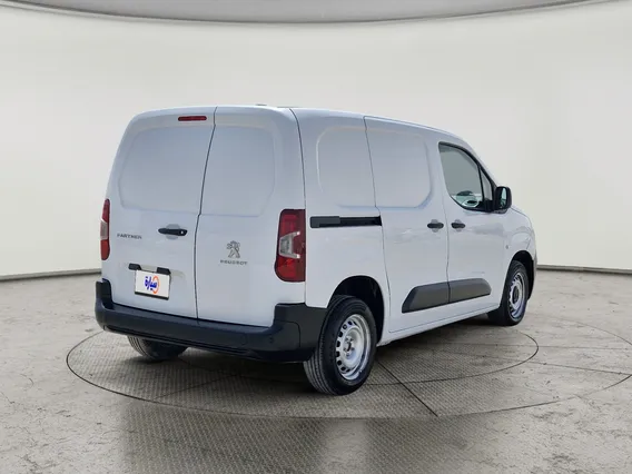 بيجو بارتنر Short van 2023 