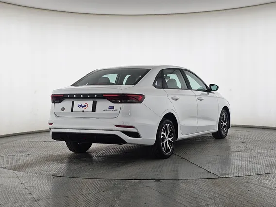 Geely Emgrand GS 2023 