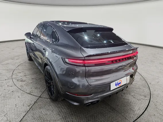 Porsche Cayenne GTS 2025 