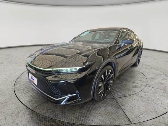 Toyota Crown Majesta 2023 