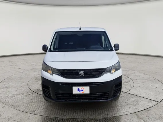 بيجو بارتنر Short van 2022 