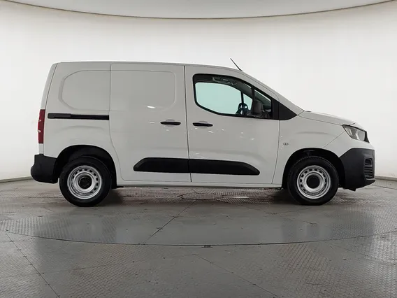 بيجو بارتنر Short van 2022 