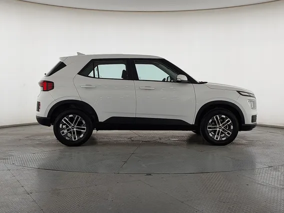 Hyundai Venue Smart 2024 