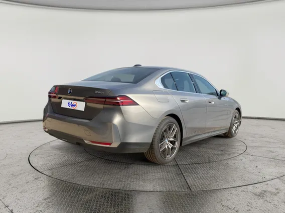 BMW 5 Series 520i 2025 