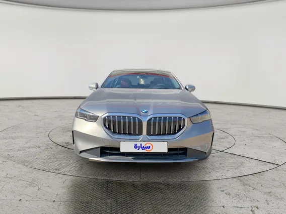 BMW 5 Series 520i 2025 