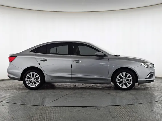 ام جي 5 COM 2023 