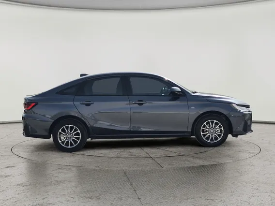 Toyota Yaris  Y 2024 