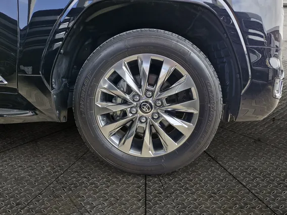 تويوتا لاندكروزر GXR4 2024 