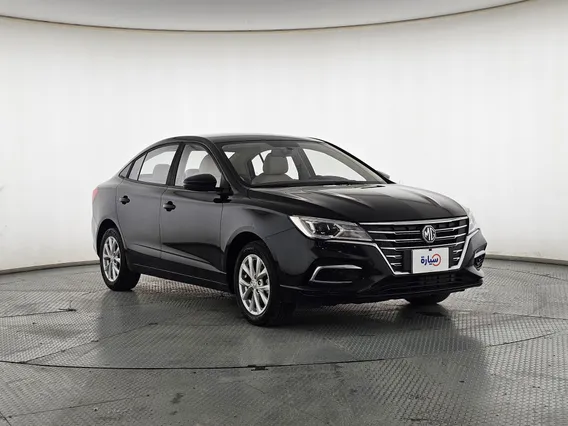 ام جي 5 STD 2023 