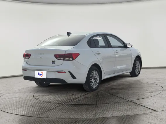 كيا ريو جي ال اس 2022 