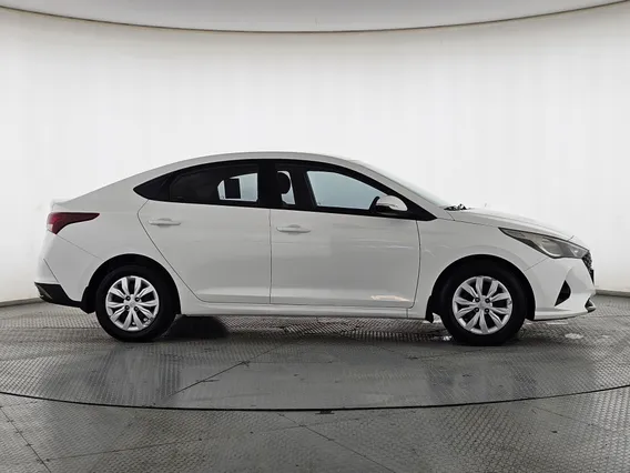 Hyundai Accent Smart 2021 