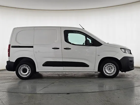 بيجو بارتنر Short van 2022 