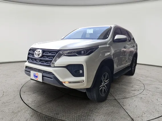 Toyota Fortuner VX 2021 دبل