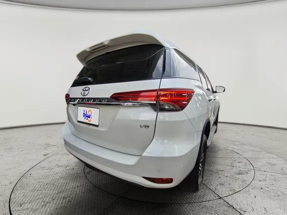 Toyota Fortuner VX 2021 دبل