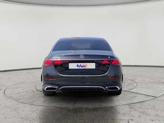 Mercedes E 200 2025 