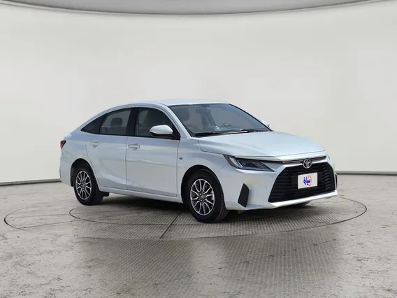 Toyota Yaris  Y 2024 